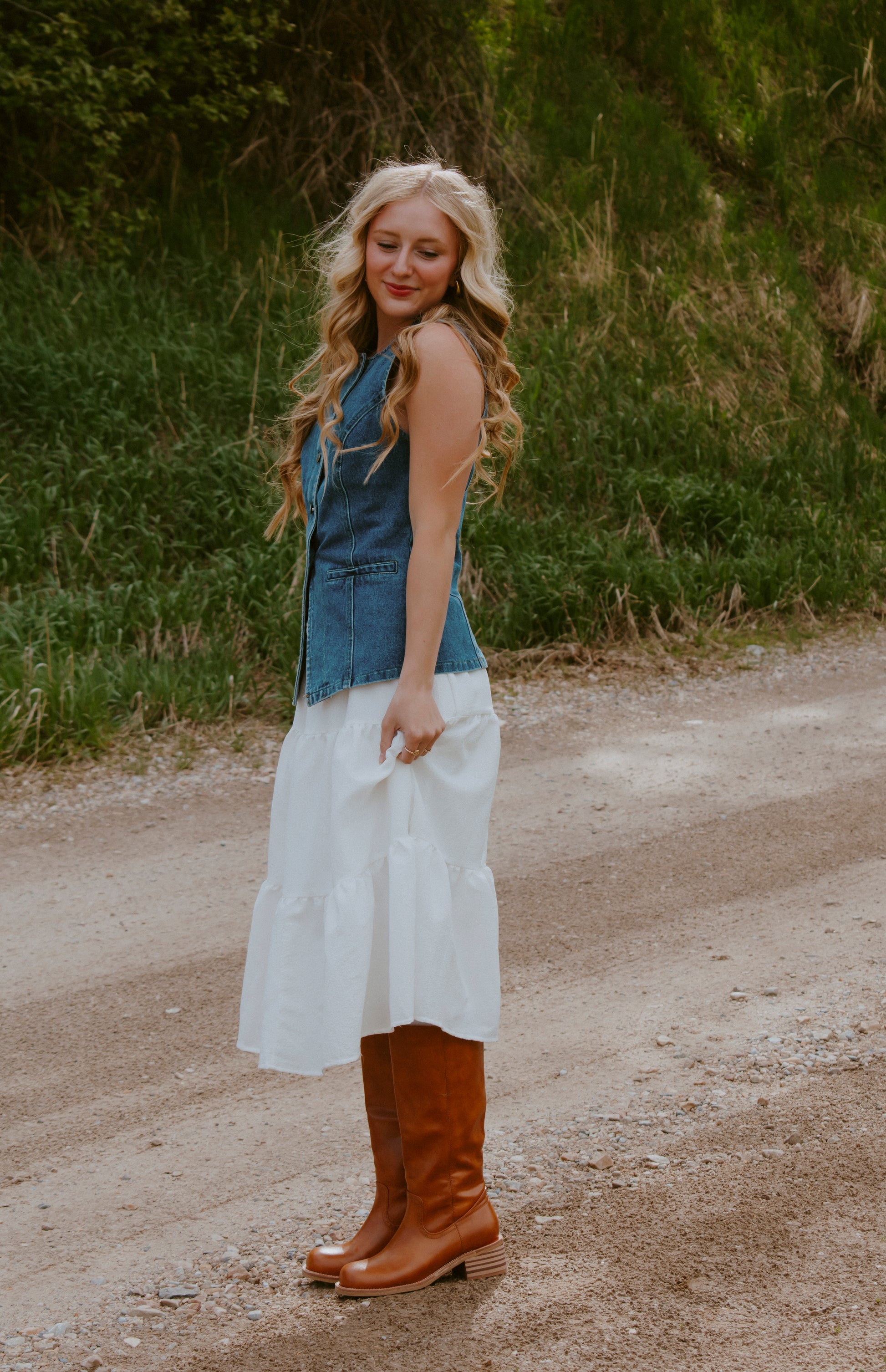 white dress denim vest STYLE JOURNEY: THE DENIM VEST AND WHITE DRESS COMBO